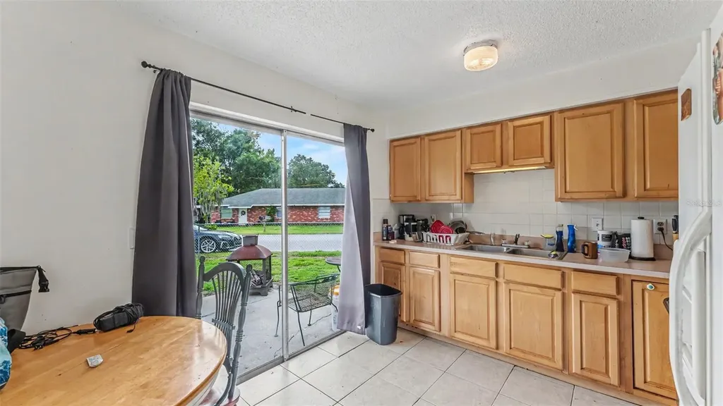 710 & 712 W Alamo Drive Lakeland FL 33813