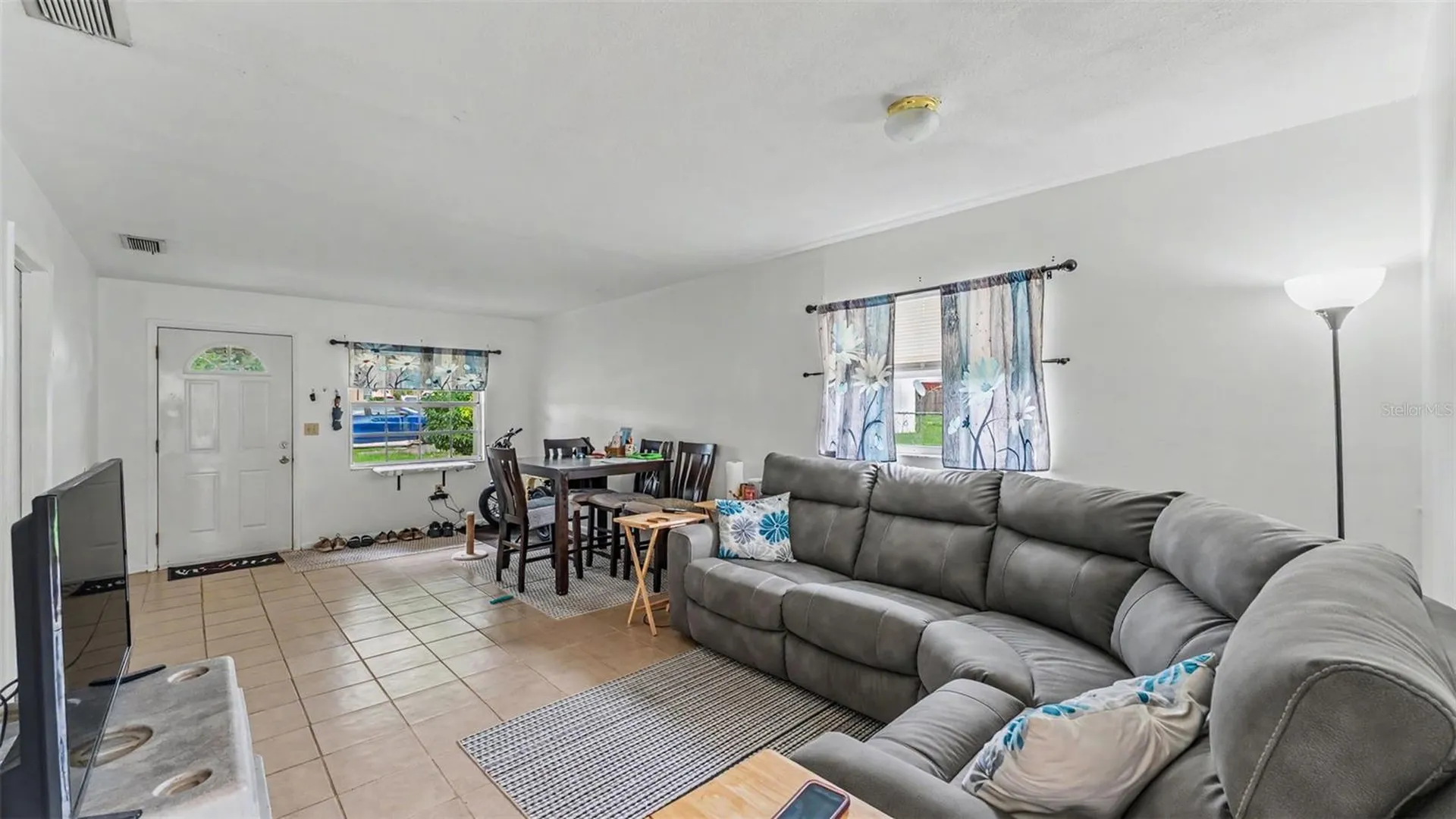 710 & 712 W Alamo Drive Lakeland FL 33813