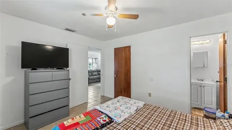710 & 712 W Alamo Drive Lakeland FL 33813