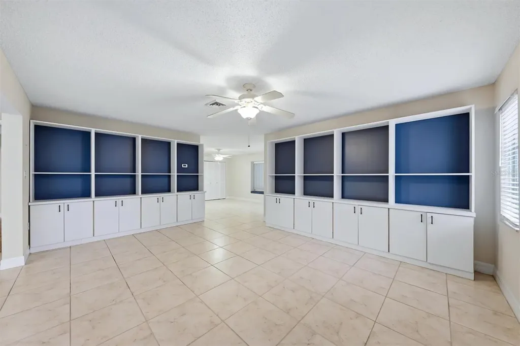 6283 Green View Circle S Sarasota FL 34231