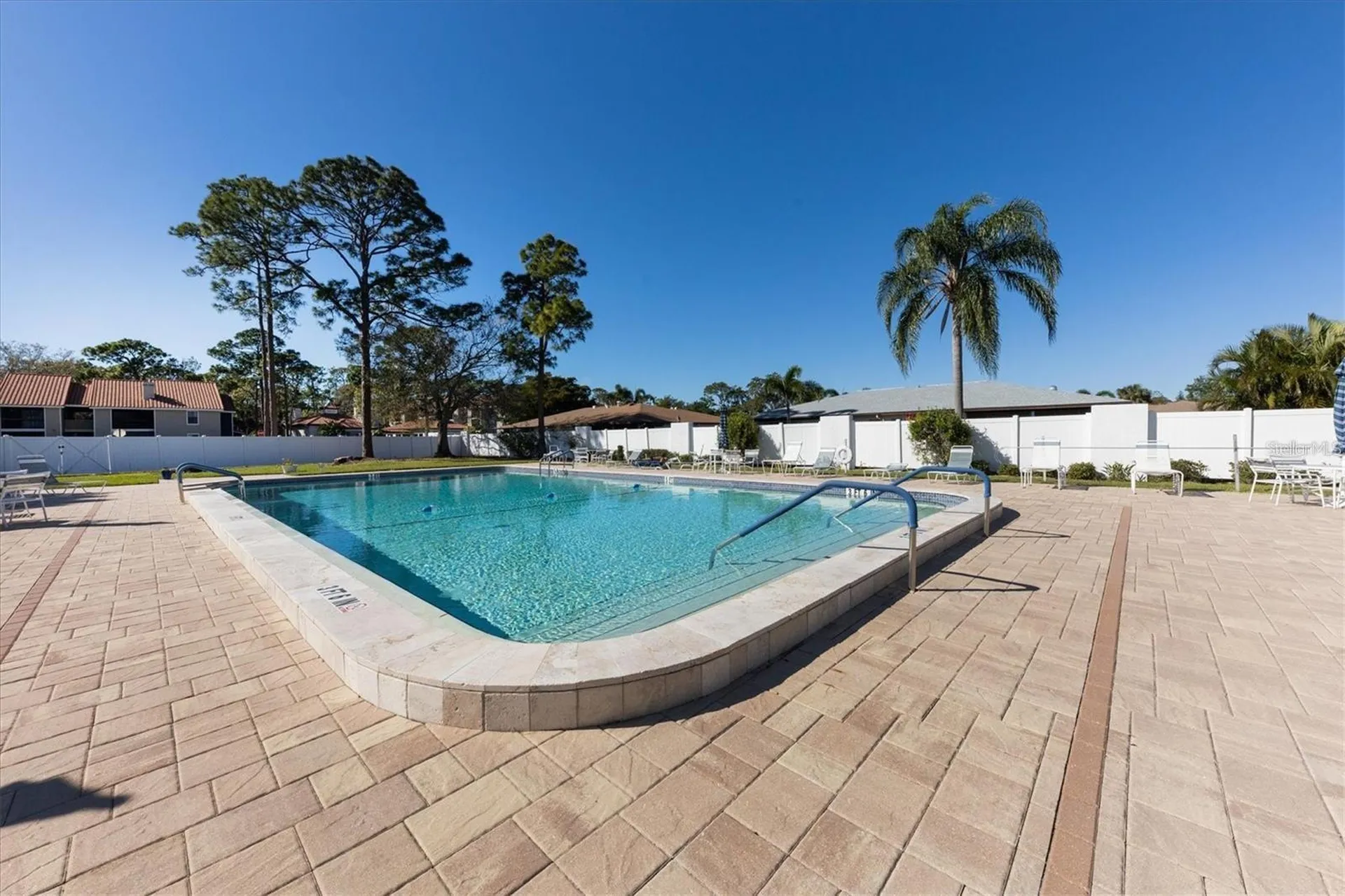 6283 Green View Circle S Sarasota FL 34231