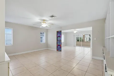 6283 Green View Circle S Sarasota FL 34231