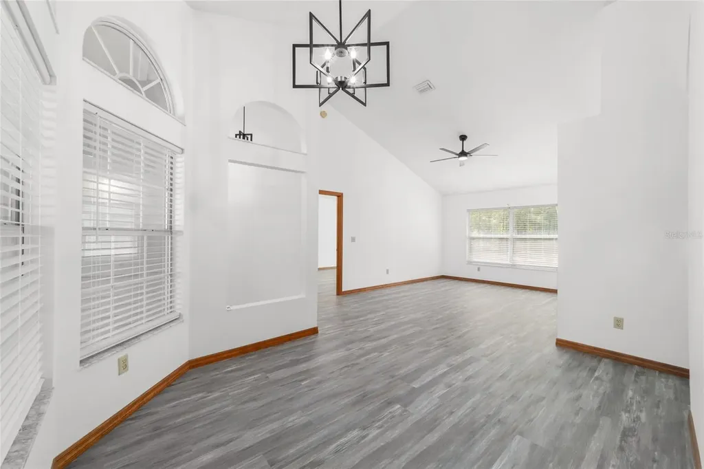 13984 SW 80th Street Dunnellon FL 34432