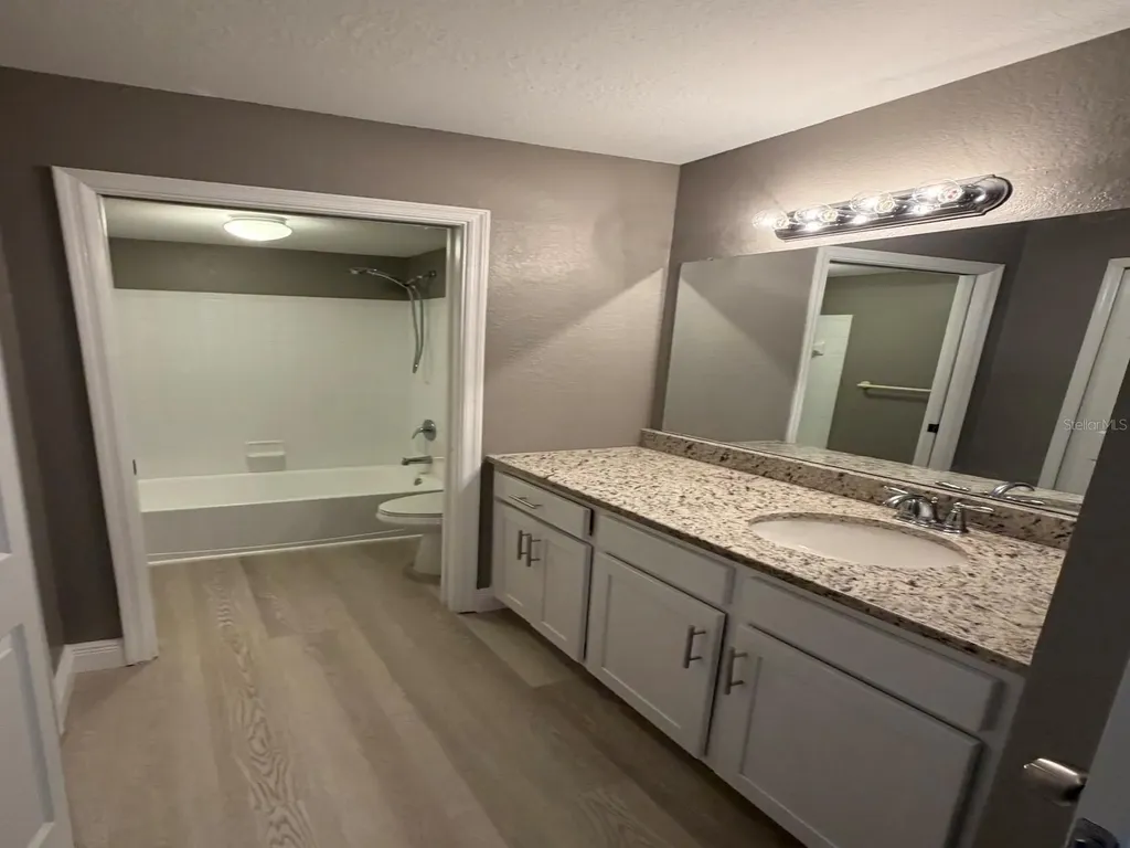 13803 Fairway Island Drive Orlando FL 32837