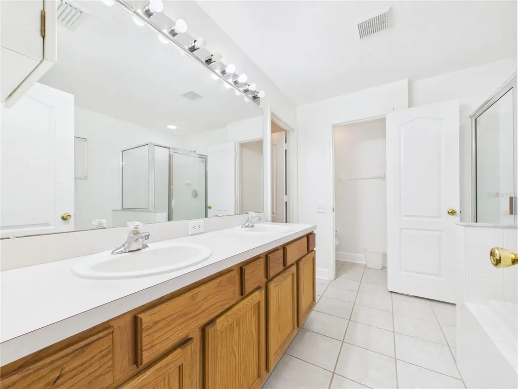 10553 Egret Haven Lane Riverview FL 33578