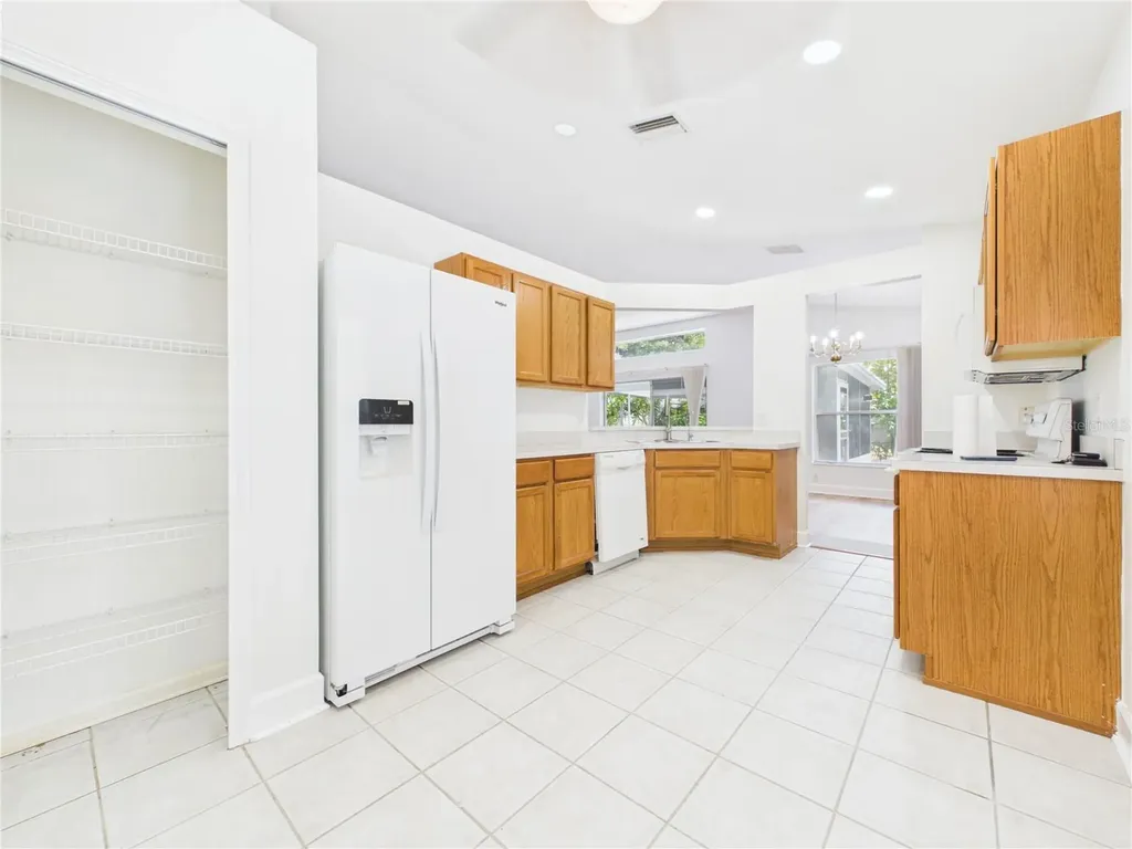 10553 Egret Haven Lane Riverview FL 33578