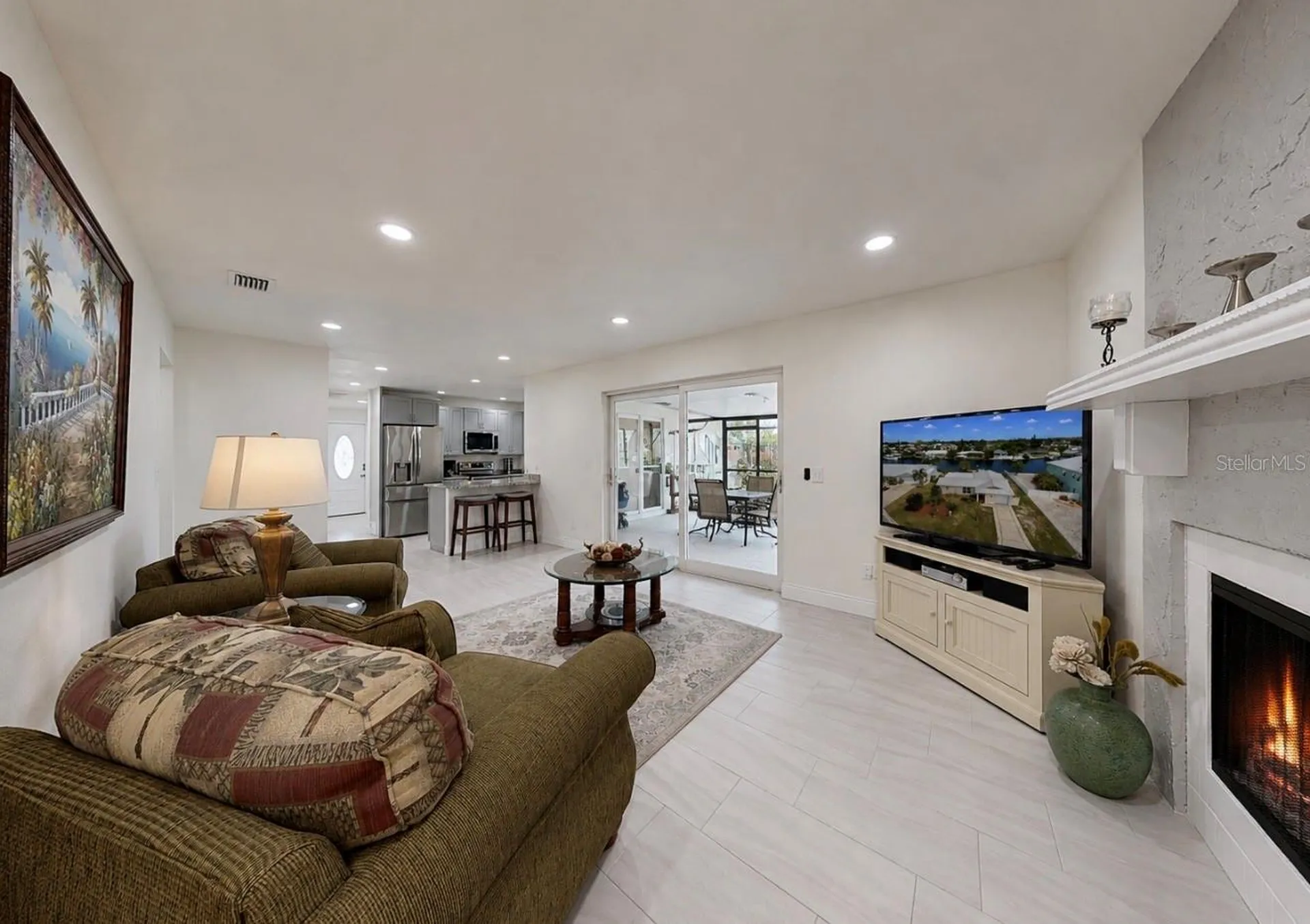 803 Leisey Circle Ruskin FL 33570