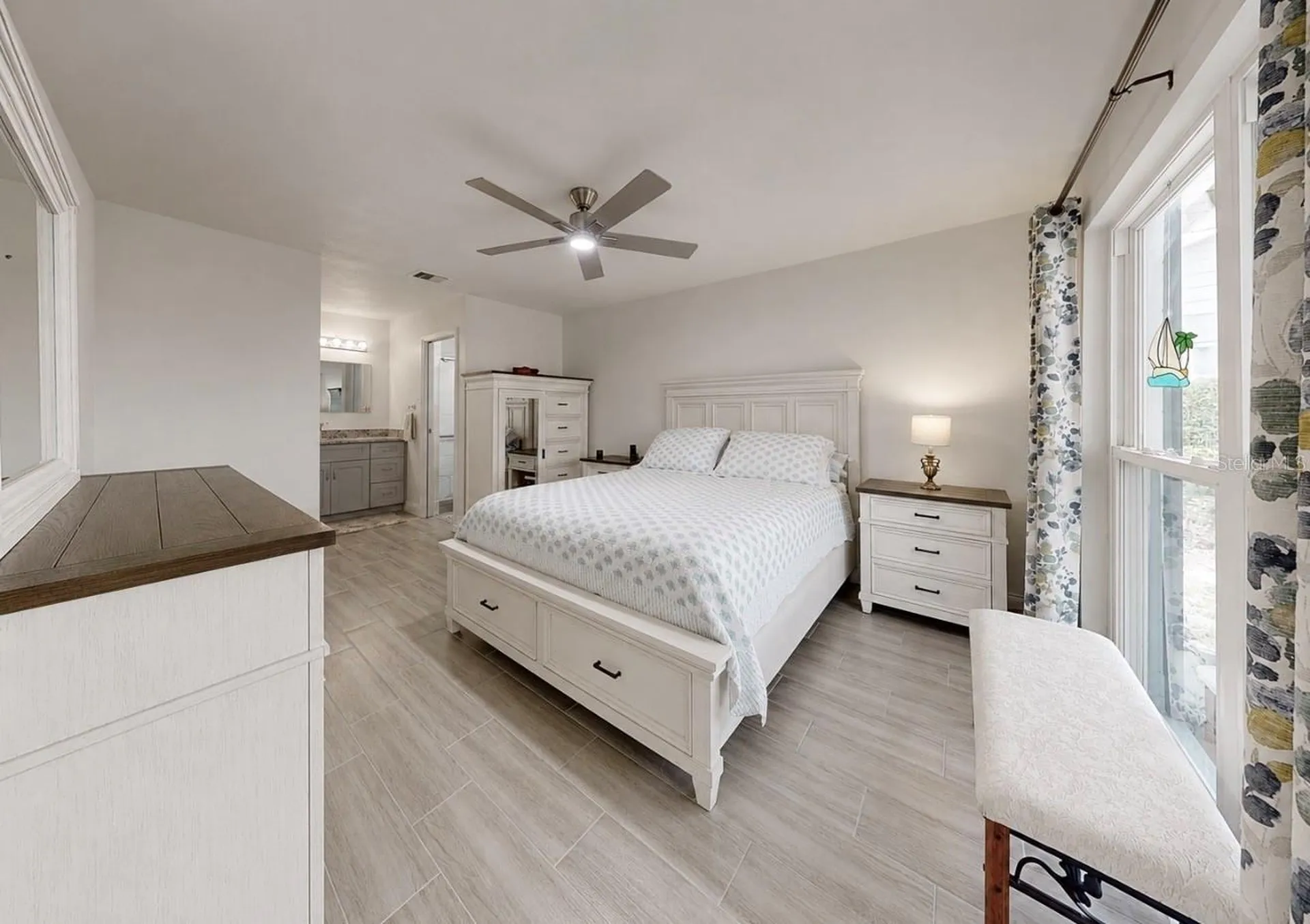 803 Leisey Circle Ruskin FL 33570
