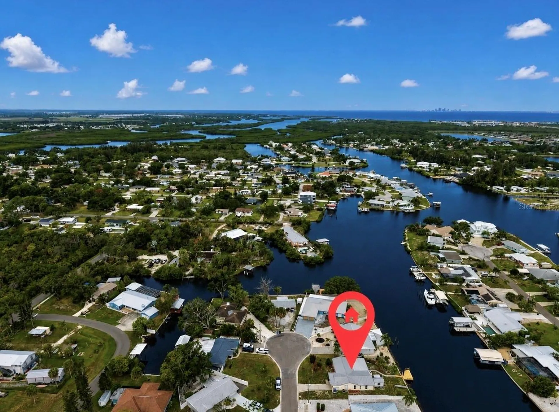 803 Leisey Circle Ruskin FL 33570