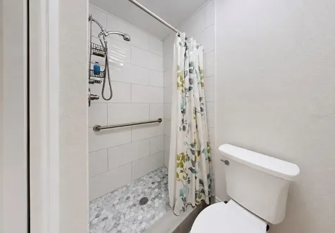 803 Leisey Circle Ruskin FL 33570