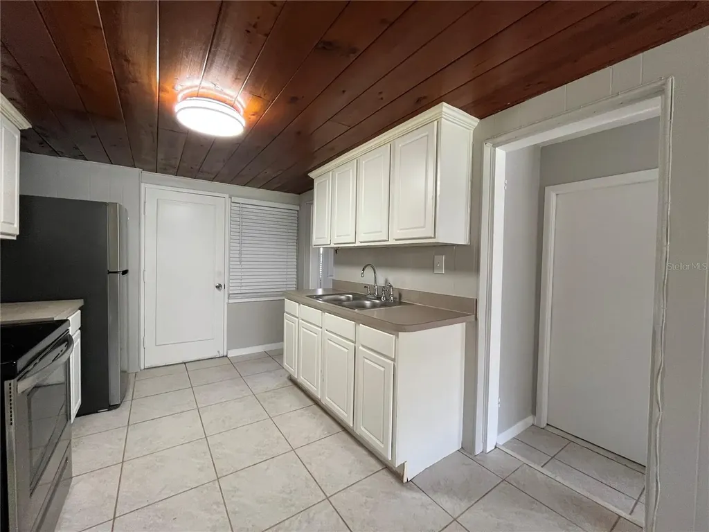 1510B Altaloma Avenue Orlando FL 32803