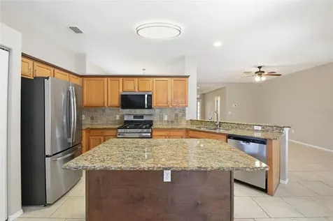 12521 Tall Pines Way Bradenton FL 34202