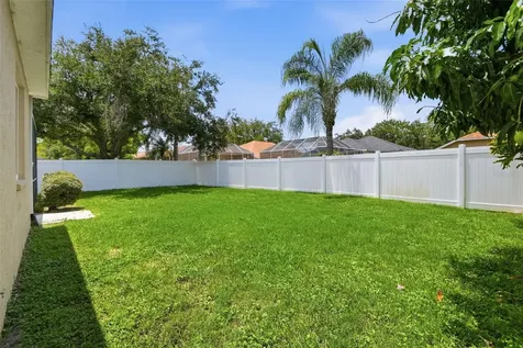12521 Tall Pines Way Bradenton FL 34202