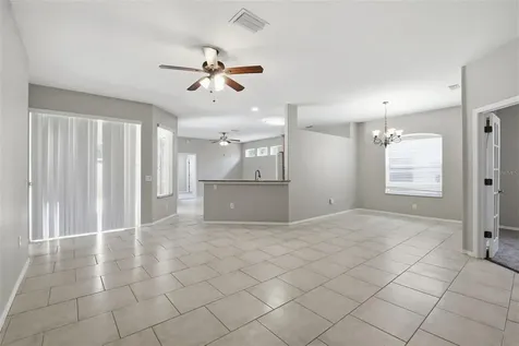 12521 Tall Pines Way Bradenton FL 34202