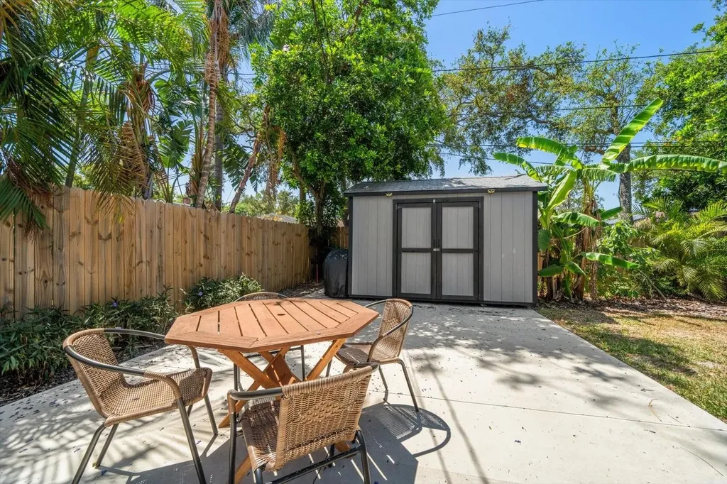 Dunedin FL 34698