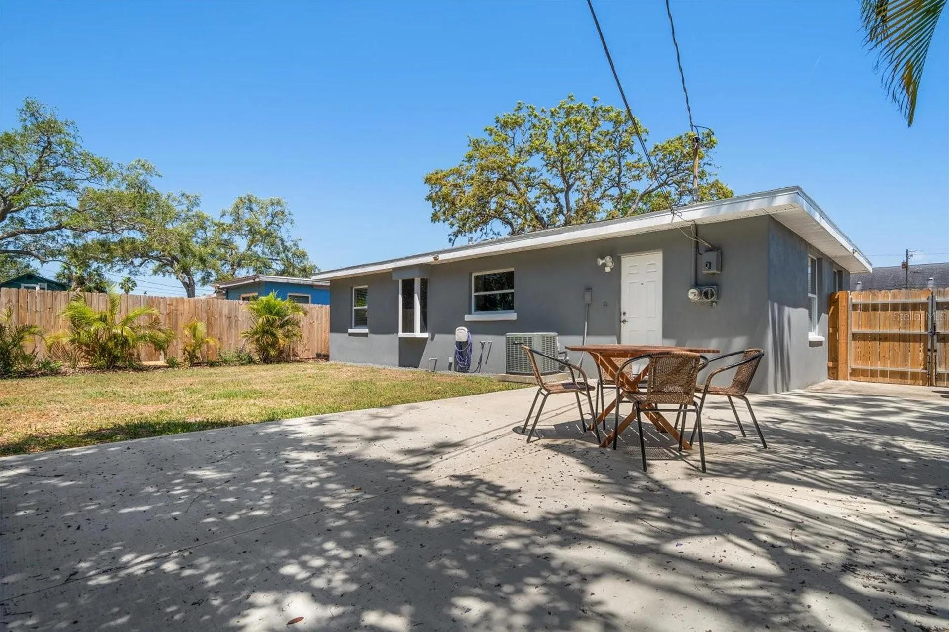 Dunedin FL 34698