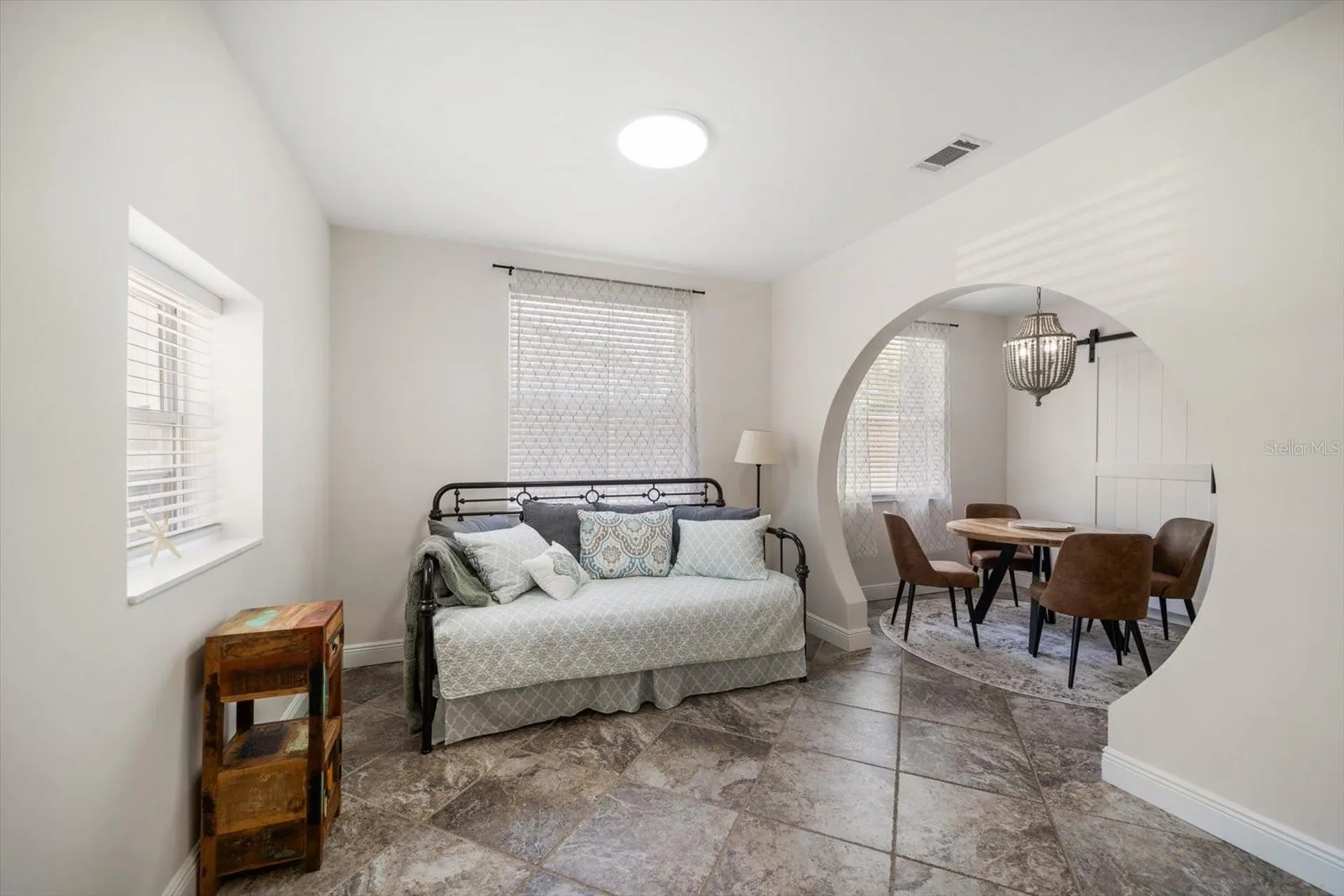 Dunedin FL 34698