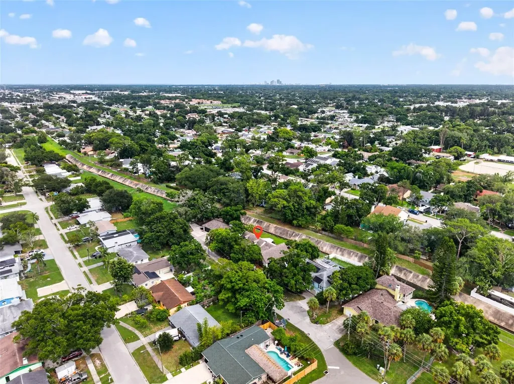 6070 66th Avenue N Pinellas Park FL 33781