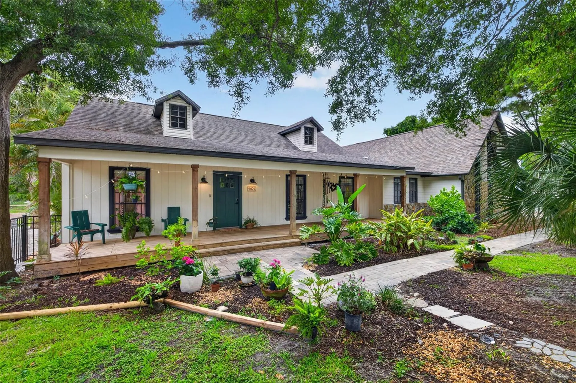 6070 66th Avenue N Pinellas Park FL 33781