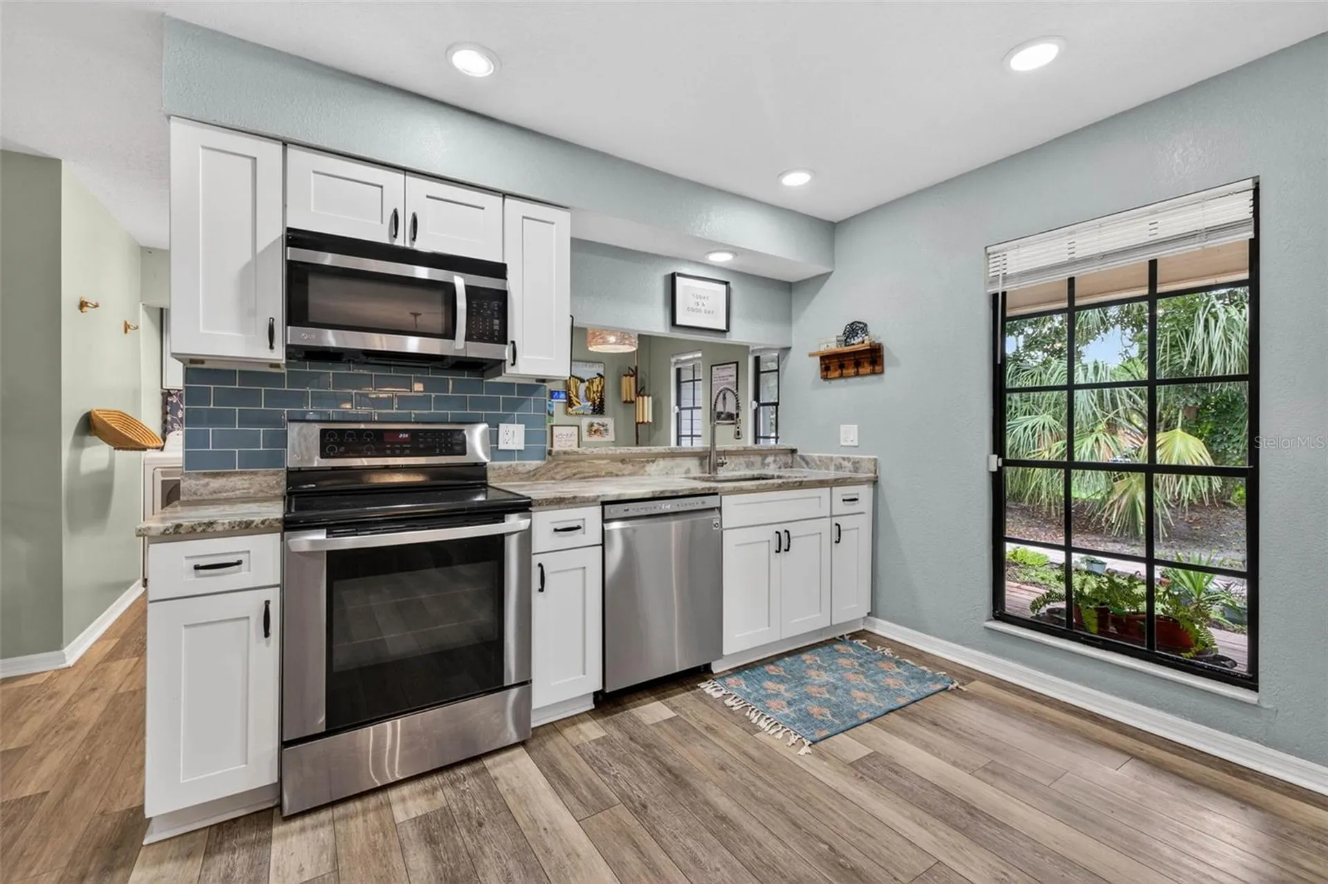 6070 66th Avenue N Pinellas Park FL 33781
