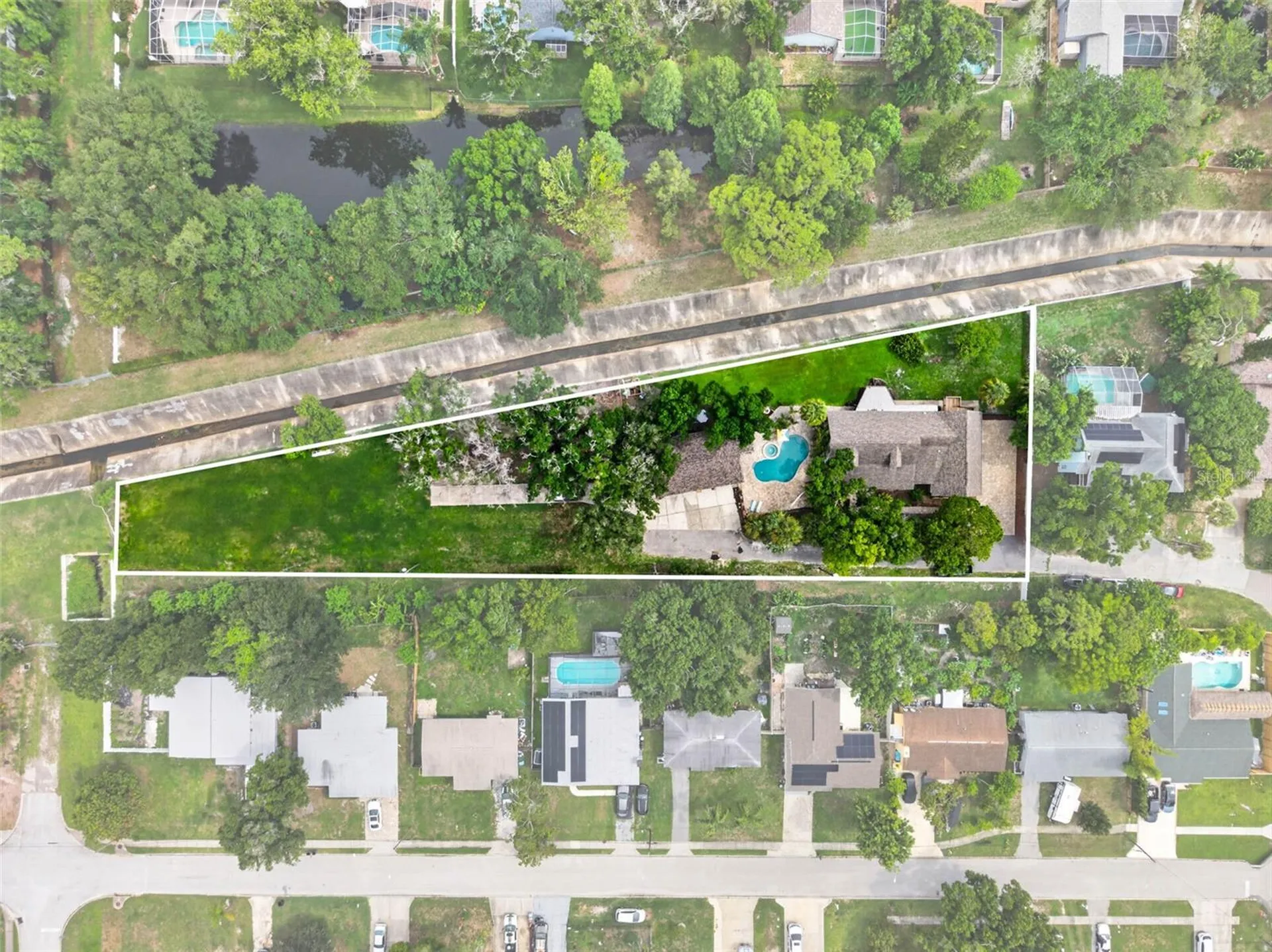 6070 66th Avenue N Pinellas Park FL 33781