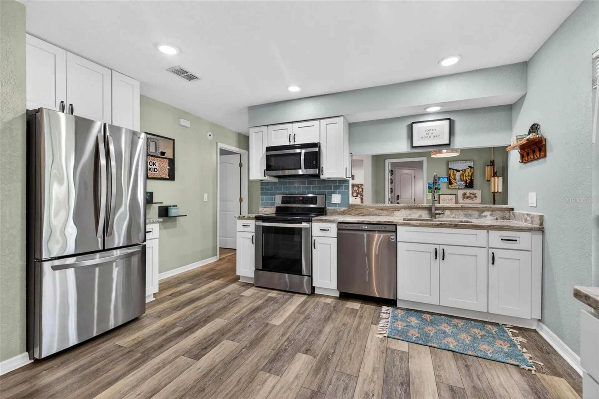 6070 66th Avenue N Pinellas Park FL 33781