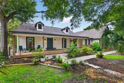 6070 66th Avenue N Pinellas Park FL 33781
