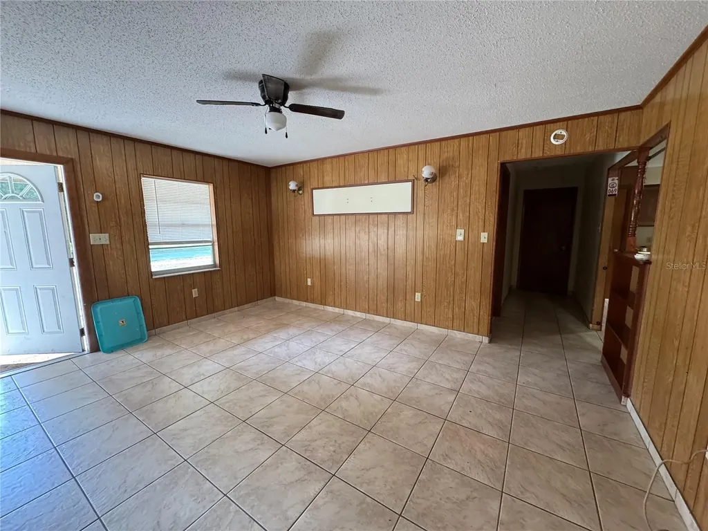 307 N Lake Reedy Boulevard Frostproof FL 33843