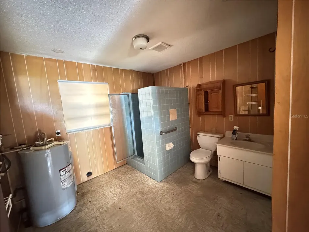 307 N Lake Reedy Boulevard Frostproof FL 33843