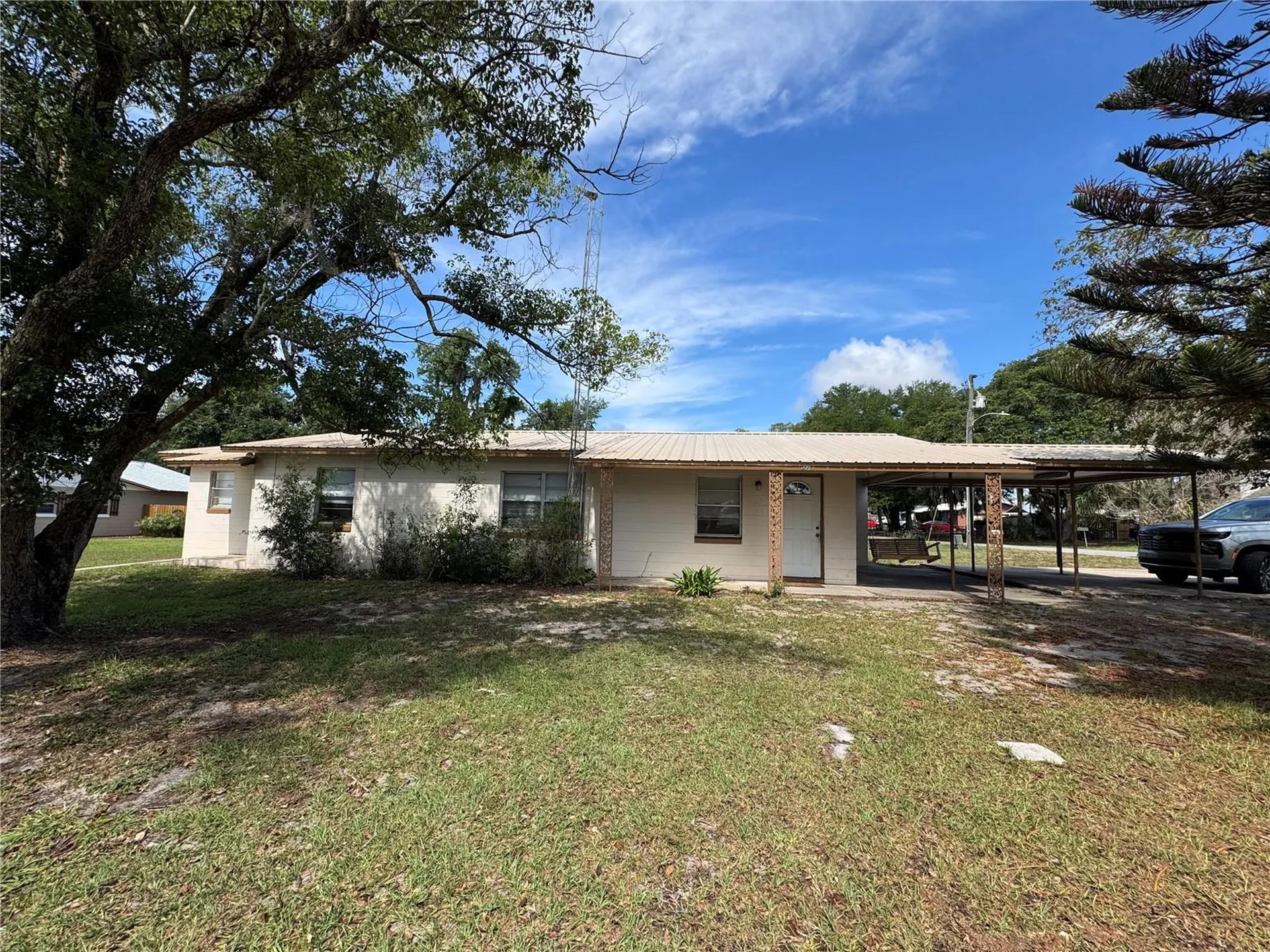 307 N Lake Reedy Boulevard Frostproof FL 33843