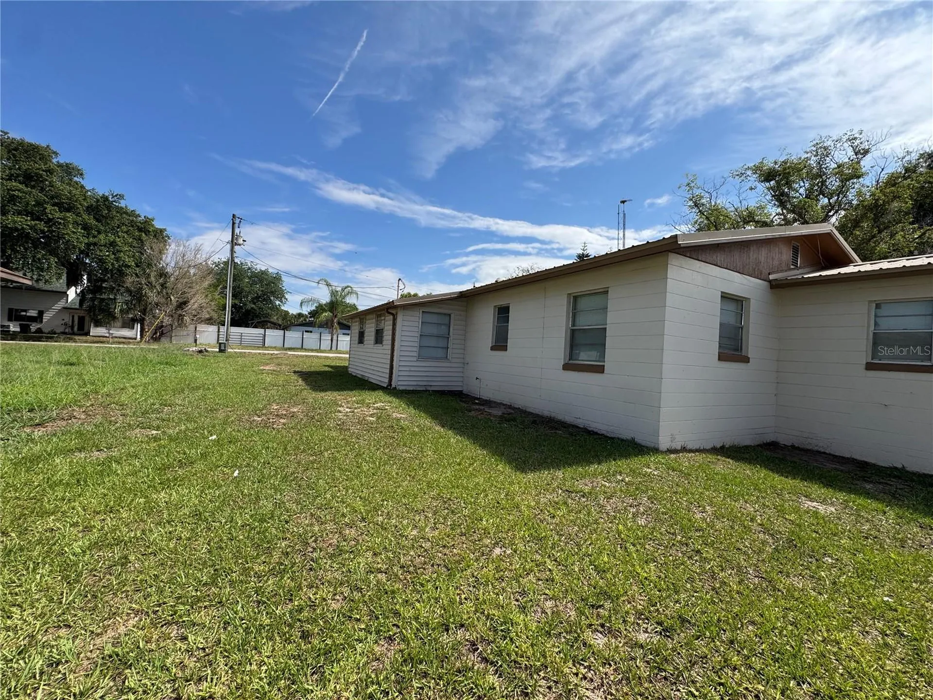 307 N Lake Reedy Boulevard Frostproof FL 33843
