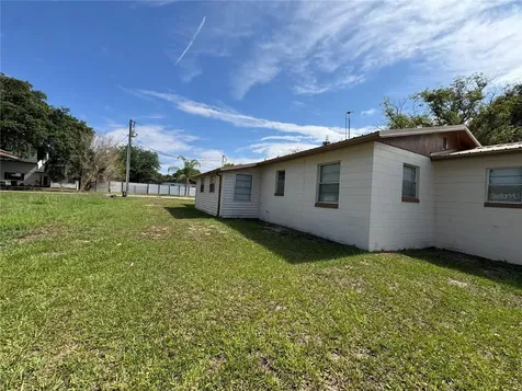 307 N Lake Reedy Boulevard Frostproof FL 33843