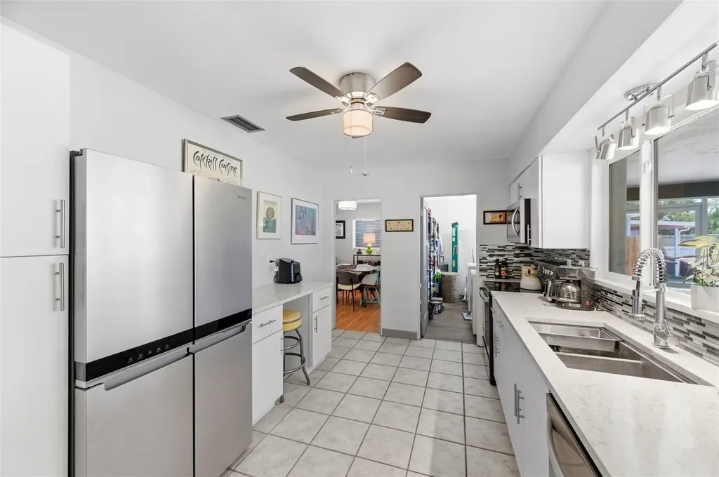5826 17th Avenue S Gulfport FL 33707