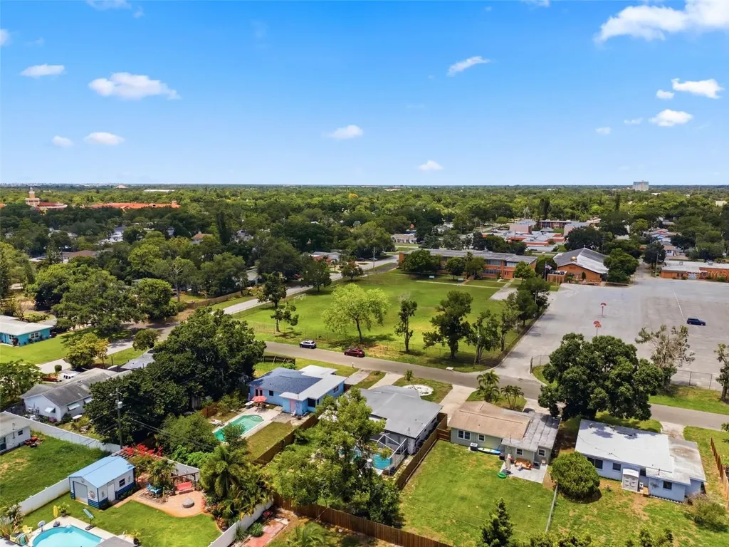 5826 17th Avenue S Gulfport FL 33707
