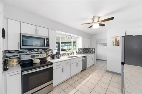 5826 17th Avenue S Gulfport FL 33707