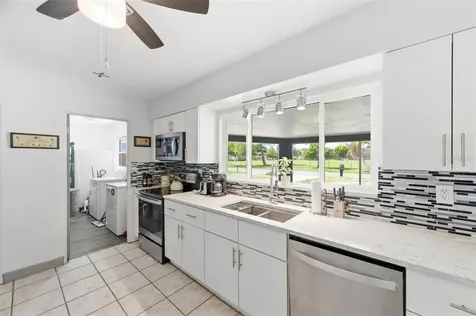 5826 17th Avenue S Gulfport FL 33707