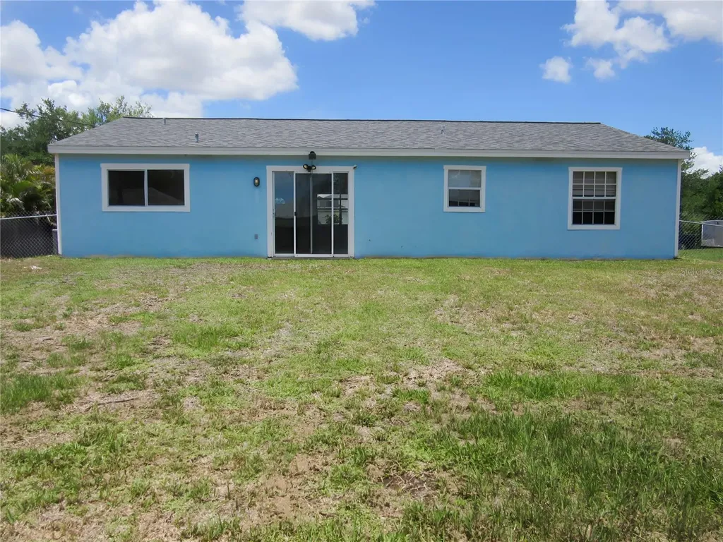 11097 Magdalena Avenue Englewood FL 34224