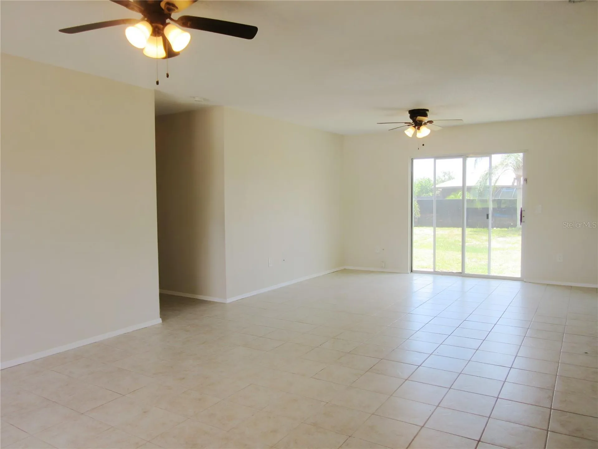 11097 Magdalena Avenue Englewood FL 34224