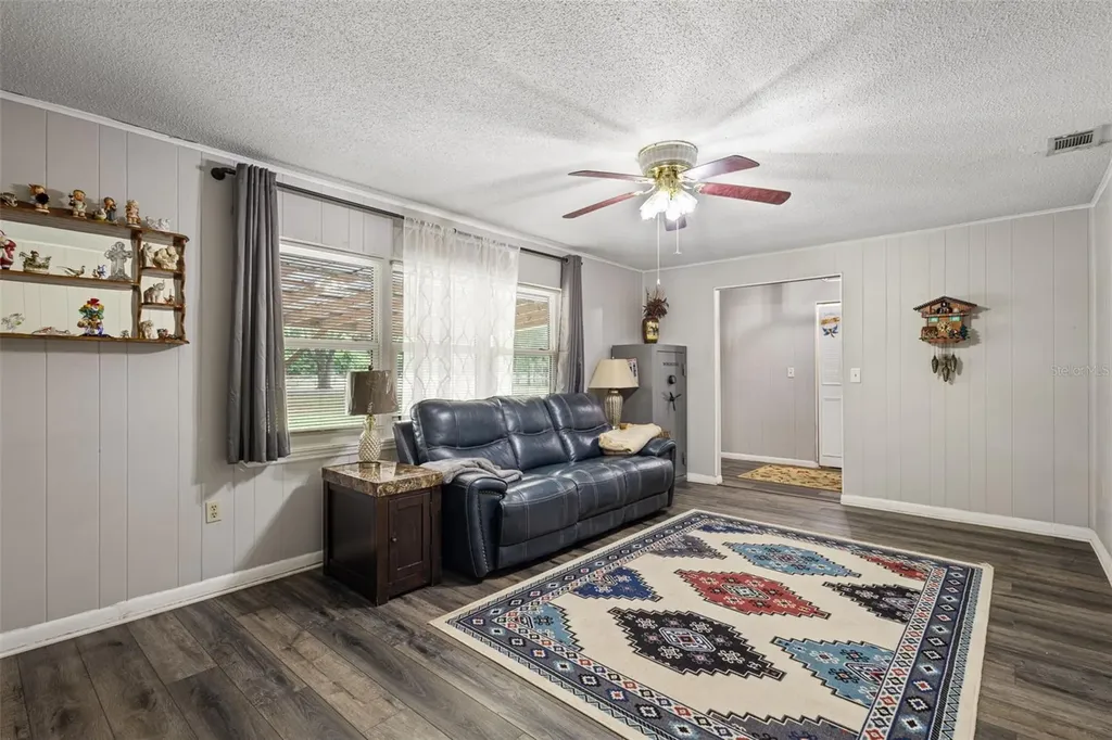 7251 NW 40th Street Chiefland FL 32626
