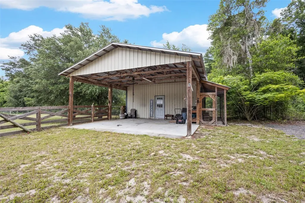 7251 NW 40th Street Chiefland FL 32626