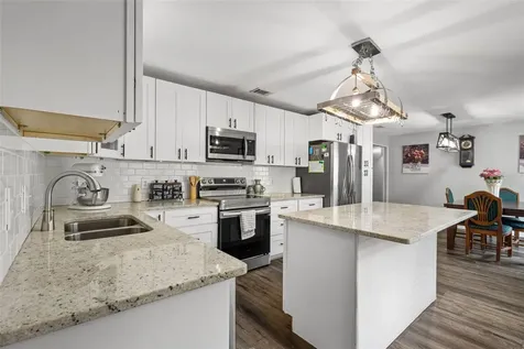 7251 NW 40th Street Chiefland FL 32626