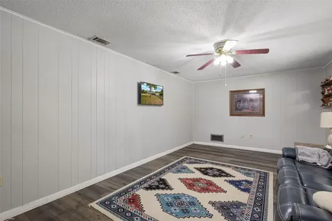 7251 NW 40th Street Chiefland FL 32626