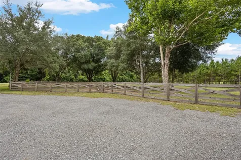 7251 NW 40th Street Chiefland FL 32626