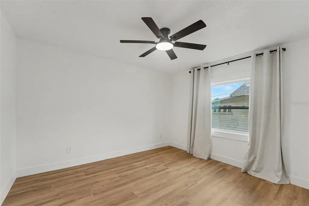 903 E Cayuga Street Tampa FL 33603