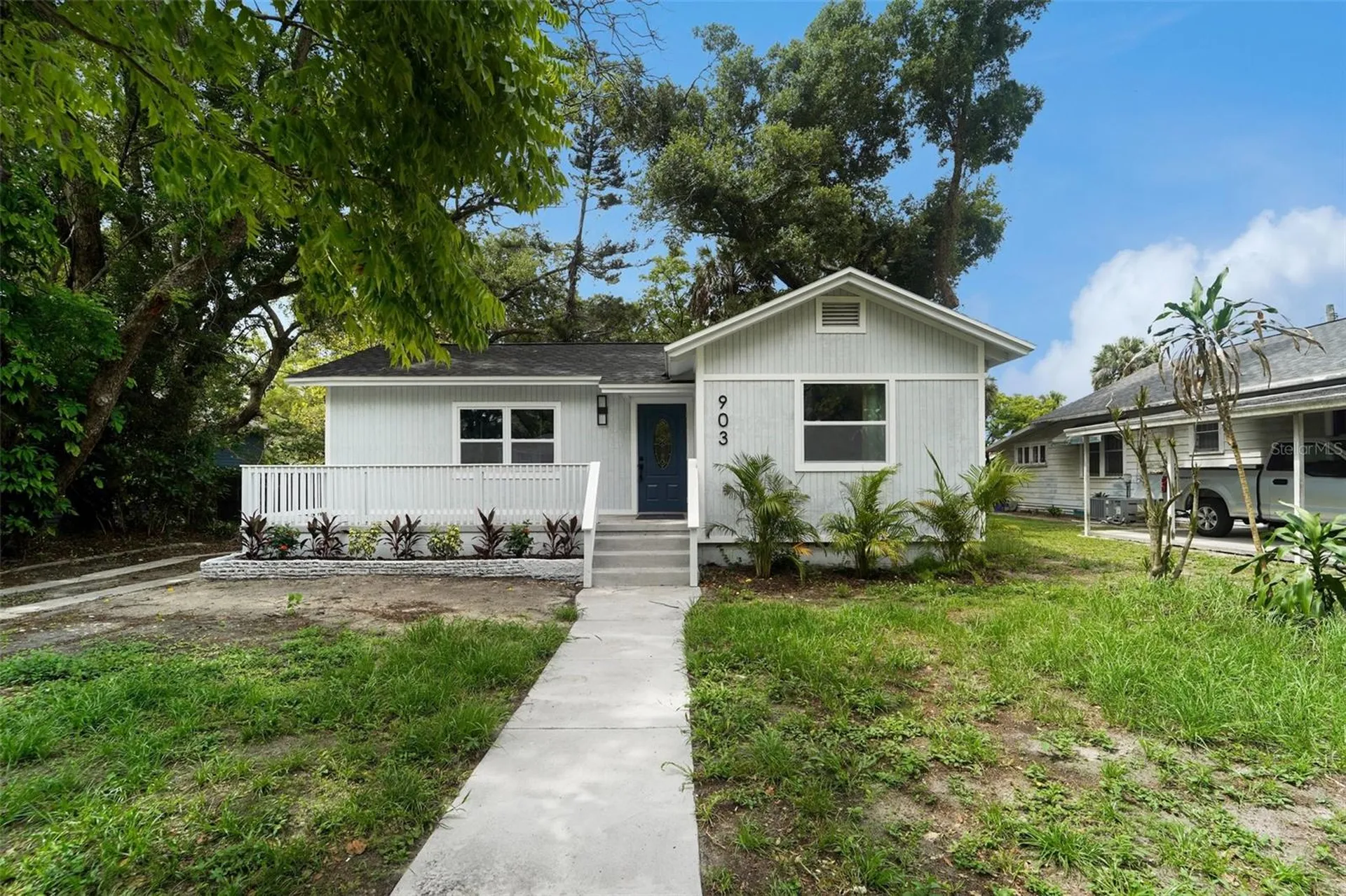 903 E Cayuga Street Tampa FL 33603