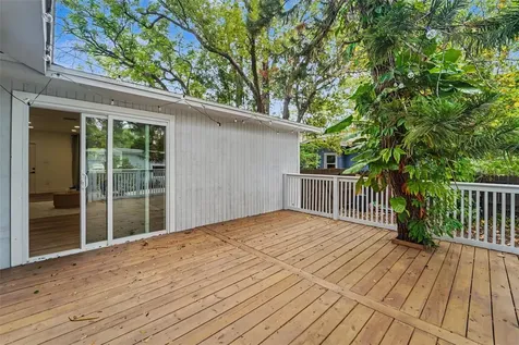 903 E Cayuga Street Tampa FL 33603