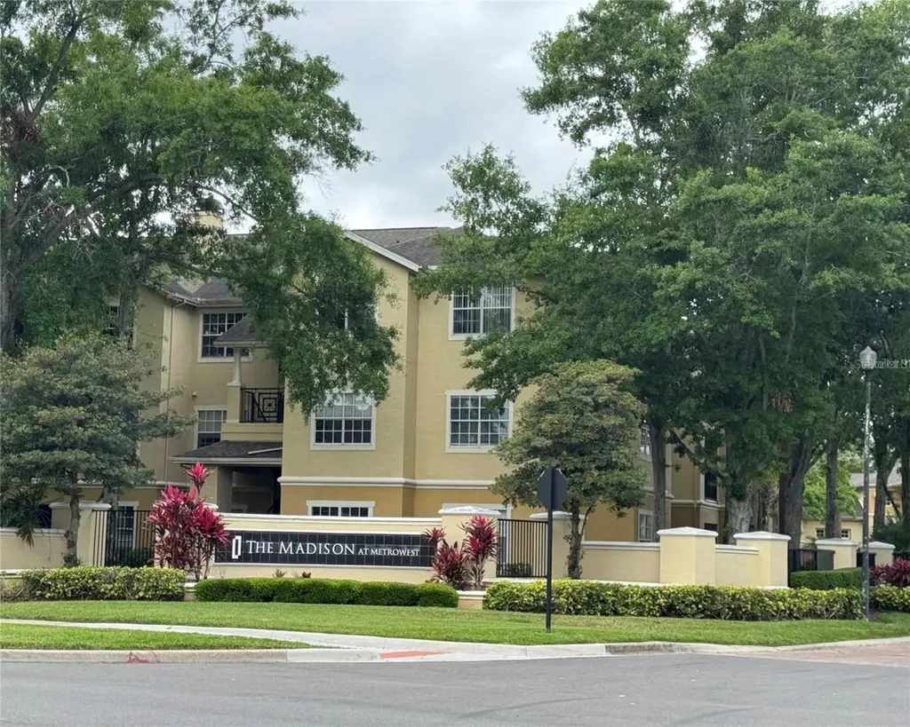2674 Robert Trent Jones Drive Orlando FL 32835