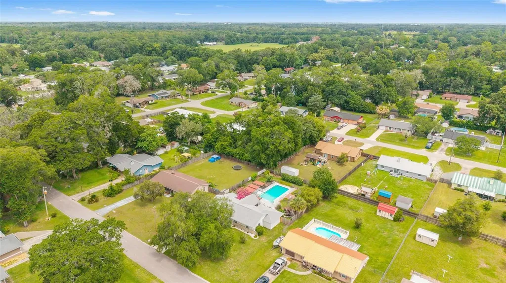 2079 NE 43rd Street Ocala FL 34479