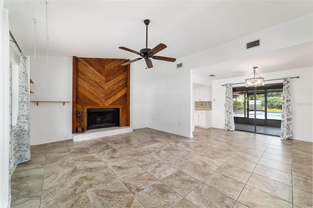 2079 NE 43rd Street Ocala FL 34479