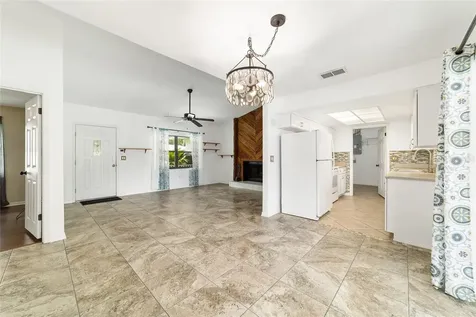 2079 NE 43rd Street Ocala FL 34479